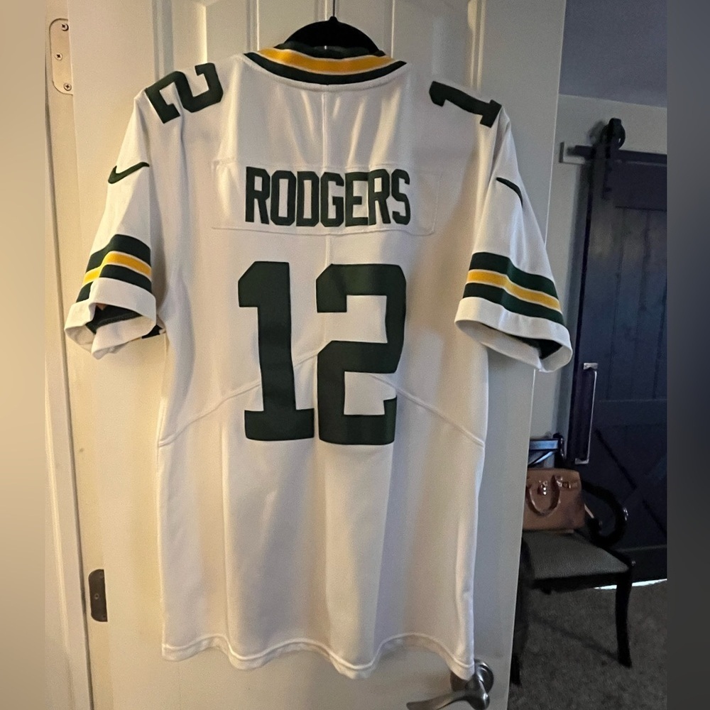 Aaron Rogers Green Bay Packers Nike White Jersey, small - Picture 2 of 9